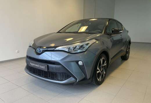 Toyota 1.8 VVT i-Hybrid C-Lub Bi-Tone E-CVT
