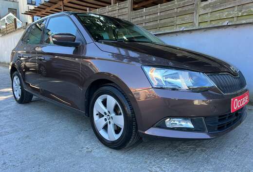 Skoda Fabia 1.0i Ambition ( 12 mois de garantie)