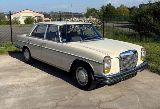 Mercedes-Benz 280E
