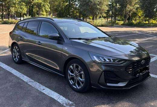 Ford Focus (C519) ST-Line X 1.0i EcoBoost 155pk - 114 ...