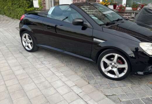 Opel Twintop 1.8i XE 16v Cosmo