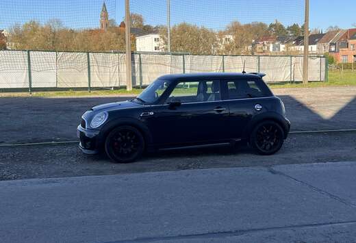 MINI 1.6i