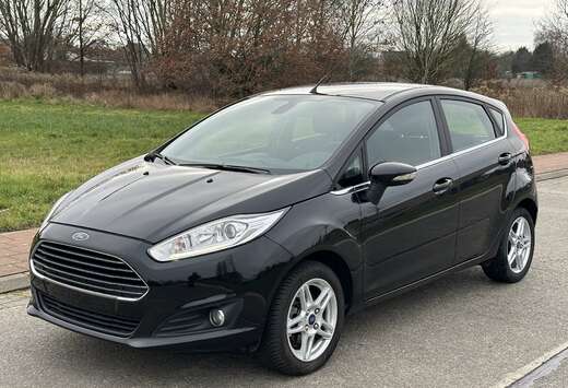 Ford 1.0i Essence Clim Jantes Carnet 5p Face-Lift