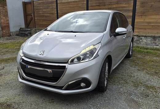 Peugeot 1.2 PureTech 82ch BVM5 Style