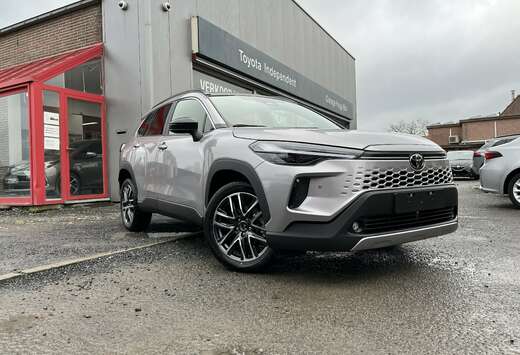 Toyota Corolla Cross Hybrid 1.8 2WD Style e-CVT (103  ...