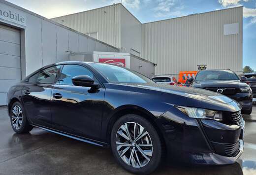 Peugeot 1.6 // PHEV HYBRID 225 // e-EAT8 // 2022 !