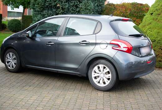 Peugeot 208 1.2i Active