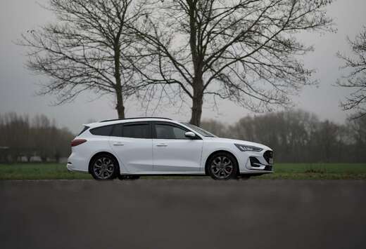 Ford Turnier 1.0 EcoBoost Hybrid ST-LINE X