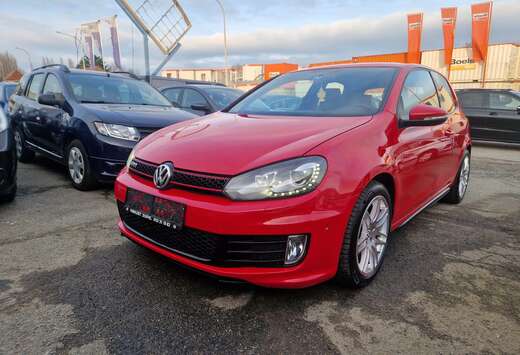 Volkswagen Golf 2.0 TSI