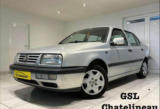Volkswagen CL 1.8 90cv Toit ouvrant/Attache remorque