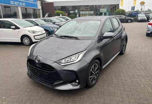 Toyota Yaris 1.5i Dual VVT-iE Dynamic CVT