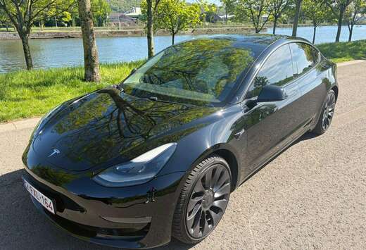 Tesla  Tesla Model 3 Performance AWD