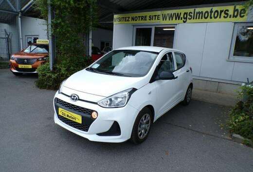 Hyundai 1.0 67cv Blanc 10/19 89.763 km Radio CD