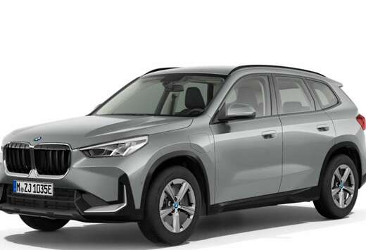 BMW xDrive30e Plug-in hybrid l Trekhaak l Navi l Came ...