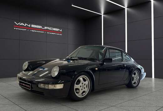 Porsche 911 Carrera 4