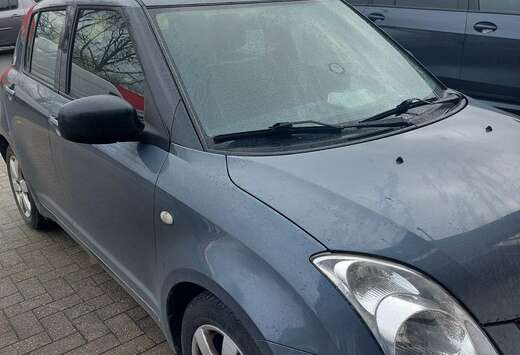 Suzuki 1.0i GLS Alu weels