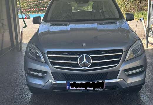 Mercedes-Benz BlueTEC 4MATIC 7G-TRONIC