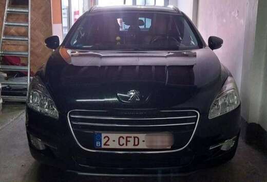 Peugeot SW 2.0 HDi Allure