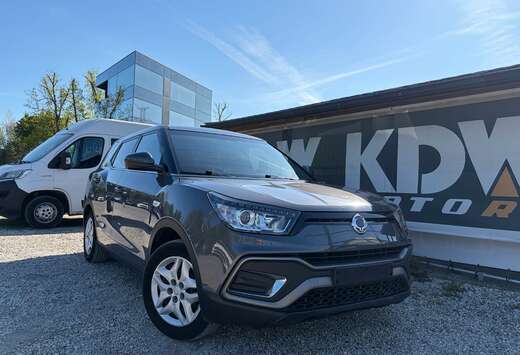 SsangYong XLV 1.6i e-XGi 2WD Sapphire