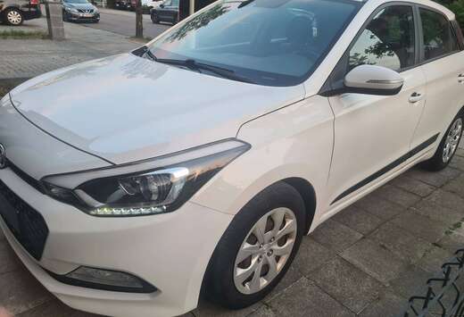 Hyundai i20 1.2i Intro Edition