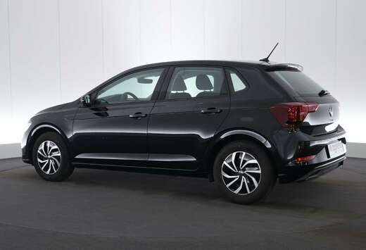 Volkswagen 1.0 TSI Life Business LED GPS PDC CAM Carp ...