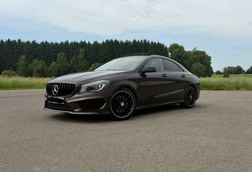 Mercedes-Benz Mercedes CLA 220 CDI AMG Line  Toit pan ...