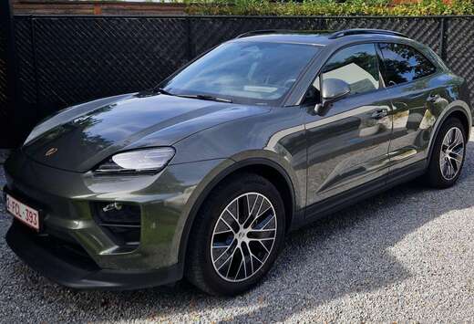 Porsche e-Macan 100 kWh 4