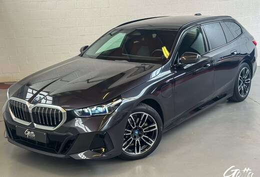 BMW TOURING eA PHEV 300CH/ PACK M/ CUIR/ DEMO
