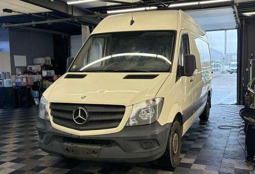 Mercedes-Benz 216 2.1 CDI  BJ.2014  KM.260.172  AUTOM ...