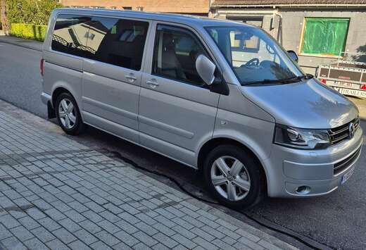 Volkswagen 2.0 CR Bi-TDi Trendline DSG