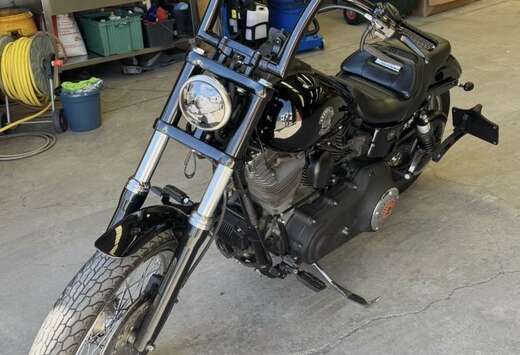 Dyna street bob 2007  Moteur twin cam 1584 Stage 1