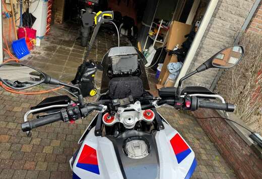 BMW Akrapovic