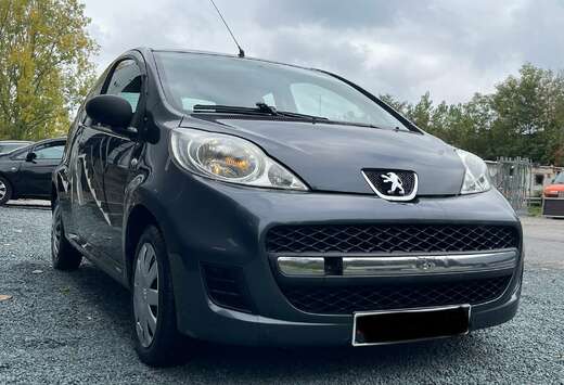 Peugeot 107 1.0i Trendy