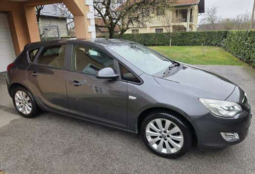 Opel 1.2i XE 16v Comfort
