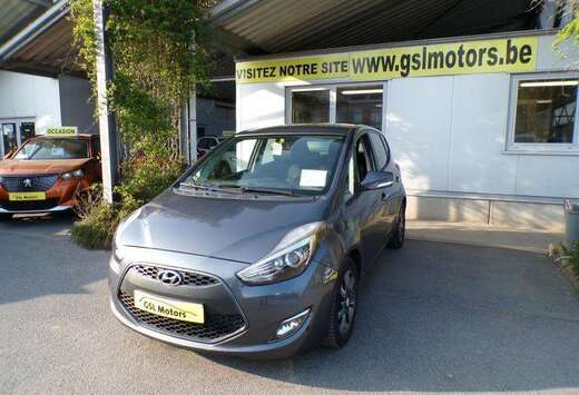 Hyundai 1.6CRDi 116cv Gris 06/16 Airco USB Capteurs C ...