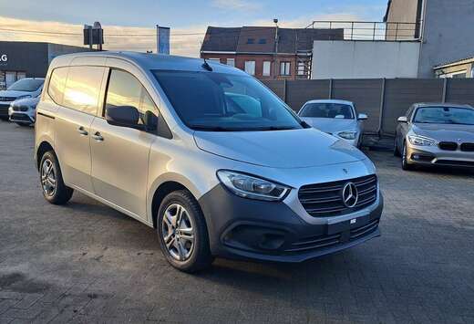 Mercedes-Benz UTILITAIRE / COMME NEUVE