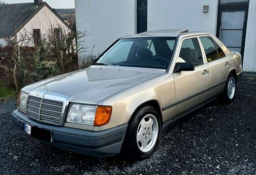 Mercedes-Benz W124