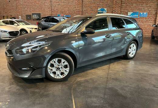 Kia Ceed SW 1.5 T-GDi 6V TREKHAAK