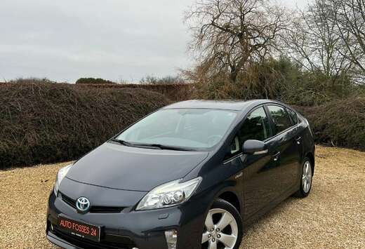 Toyota 1.8i VVT-i Lounge HYBRID FULL OPTIONS 103.000  ...