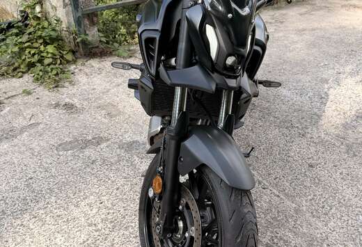 Tech black