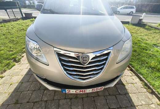 Lancia 0.9 TwinAir 85 ch Stop&Start Platinum