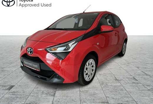 Toyota 1.0 MT X-PLAY II