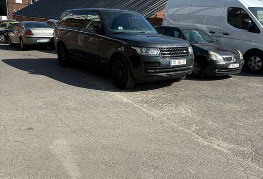 Land Rover SDV6 Hybrid Autobiography