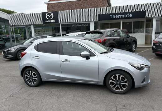 Mazda 2 1.5i Skyactiv-G Skydrive Ginza
