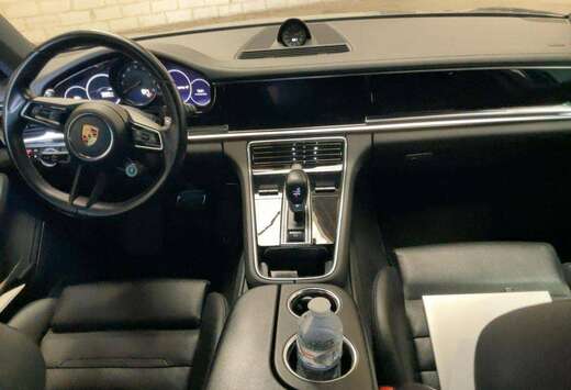 Porsche Panamera 4 e-Hybrid Sport Turismo