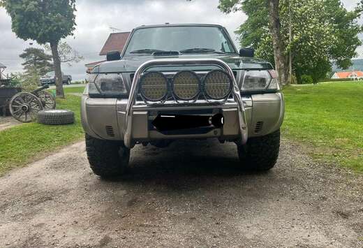 Nissan 3.0 DDTi Elegance