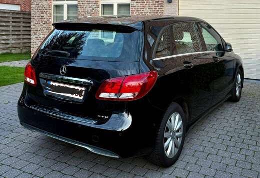 Mercedes-Benz B 180 d