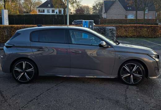 Peugeot 308 PureTech 130 EAT8 GT