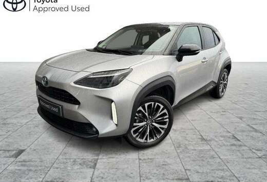 Toyota 1.5 Hybrid Elegant + Pano + Trekhaak