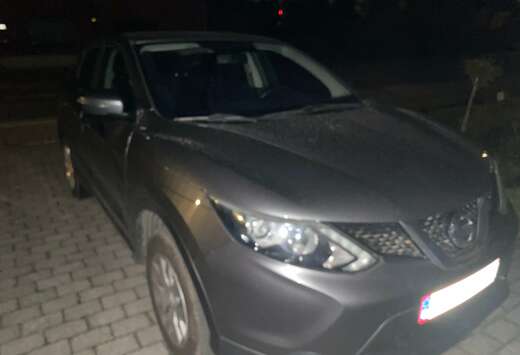 Nissan Qashqai 1.2 DIG-T 2WD Business Edition